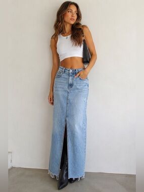 Hidden Los Angeles Denim Maxi Skirt Light Wash Raw Hem Front Slit Size L Western